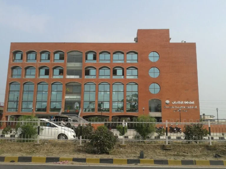 Bank Building — Bharuch (New), Bharuch, Gujarat