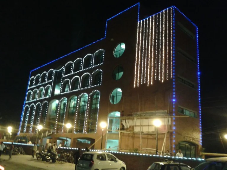 Bank Building — Bharuch (New), Bharuch, Gujarat